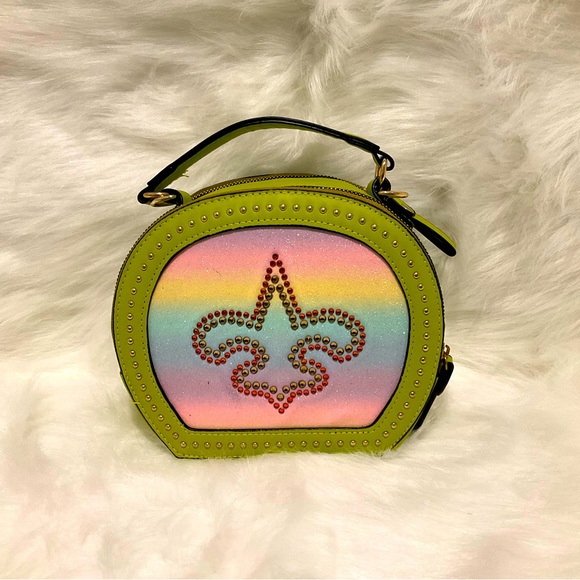 Lime green Fleur De Lis crossbody purse - Picture 2 of 4